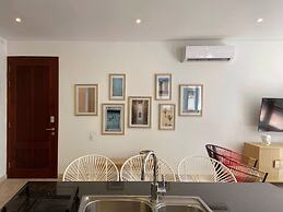 Wynwood Eslava in Cartagena