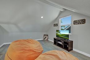 Orange Door Casita - Couple's Retreat