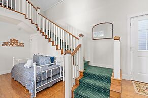 The Painted Lady Estate