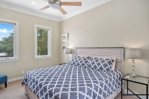 Aermotor Loft Downtown With Hot Tub