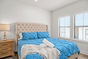 Eagles Nest-hottub-5 min to Downtown