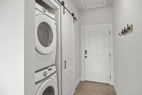 Ricky's Roost With Hot Tub