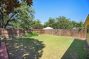 Holiday 505 Hot Tub Walk to Main