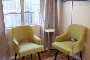 Flower Haus-hot Tub 6 Blks to Main