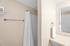 Flower Haus-hot Tub 6 Blks to Main