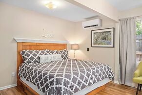 Flower Haus-hot Tub 6 Blks to Main