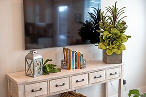 Serengeti New Build With Hot Tub