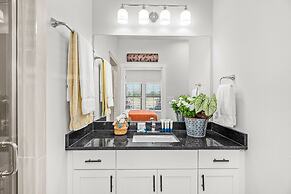 Serengeti New Build With Hot Tub