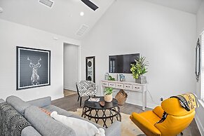 Serengeti New Build With Hot Tub