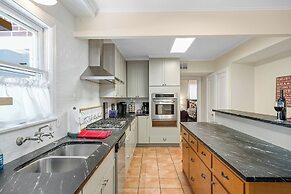 Heart Haus-hot Tub-5 Bks to Main