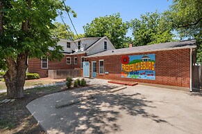 Heart Haus-hot Tub-5 Bks to Main