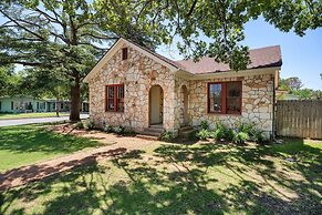 Camp Fred With Firepit and Hot Tub