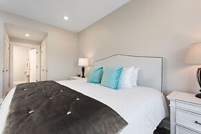 539 Bay St. Lake View Condo Unit 104E