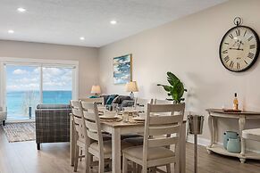 539 Bay St. Lake View Condo Unit 202W