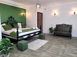 River Boutique Hotel