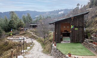 Treebo Daak Bangla Retreat With Mountain View