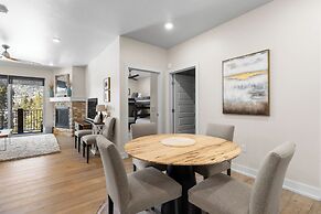 Clearwater Lofts #302, Building 3 By Summit County Mountain Retreats