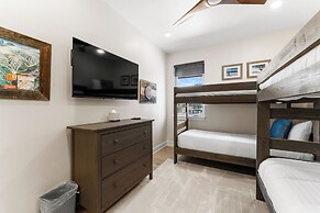 Clearwater Lofts #302, Building 3 By Summit County Mountain Retreats