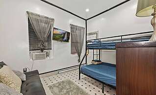 Stylish 4 Bedroom Home Near Philadelphia