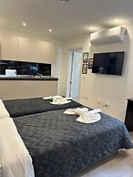 The Central guesthouse