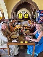 Elphardous Oasis Hotel