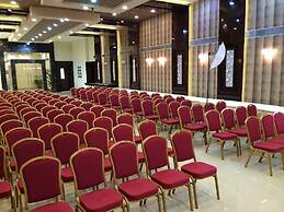 Hotel Sagar Tarang (Berries Group)