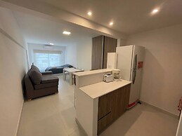 Spacious Studio in Caballito - Comfort and Location