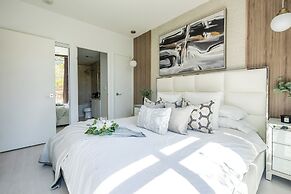 RivetStays - The Neptune