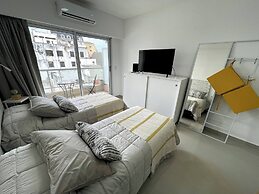 Studio In San Telmo La Cisterna Num2689