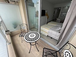 Studio In San Telmo La Cisterna Num2689