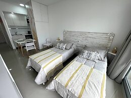 Studio In San Telmo La Cisterna Num2689