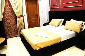 Sab Hotel & Residences