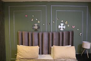 Sab Hotel & Residences