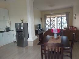 Beautiful 2-bed Apartment in Akright City Bwebajja