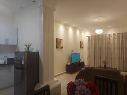 Beautiful 2-bed Apartment in Akright City Bwebajja