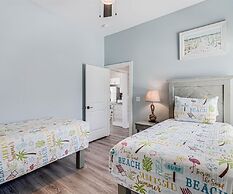 Sunshine And Flip Flops Sp114 4 Bedroom Home by RedAwning