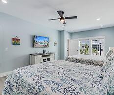 Sunshine And Flip Flops Sp114 4 Bedroom Home by RedAwning