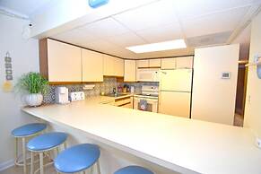 Amber Waves 300 3 Bedroom Condo by RedAwning