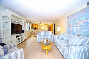 Amber Waves 300 3 Bedroom Condo by RedAwning