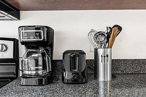 Glamorous House in DISNEY AREA Heated Private Pool