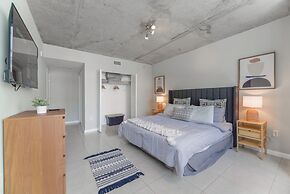 Amazing Family Apt with Pool at Midblock Miami