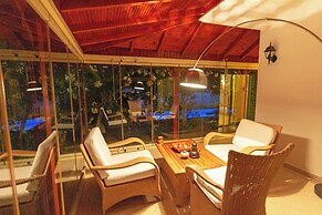 Paradise Town Villa Beldora