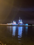 Poet's Cottage Stanley