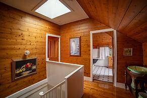 Poet's Cottage Stanley