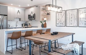 Glades and Green by Revelstoke Vacations