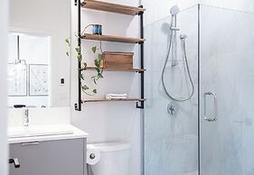 Glades and Green by Revelstoke Vacations