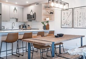 Glades and Green by Revelstoke Vacations