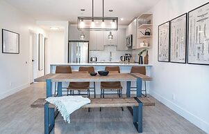 Glades and Green by Revelstoke Vacations