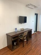 Apricot Garden Hotel