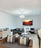 Apricot Garden Hotel